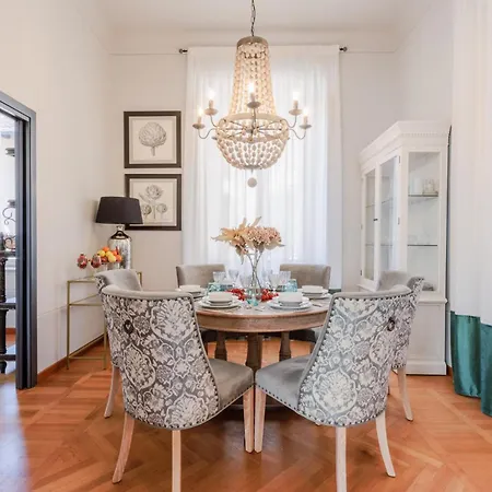 'amaretti' Luxury In